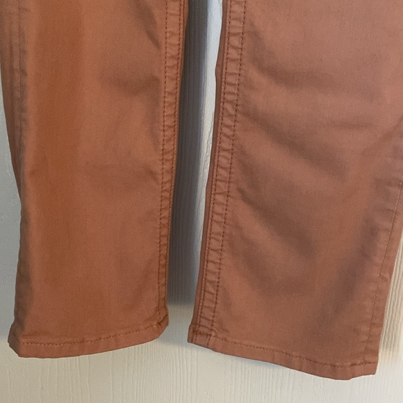 Dusty rose Miss Me jeans cropped size 29 - Picture 3 of 9